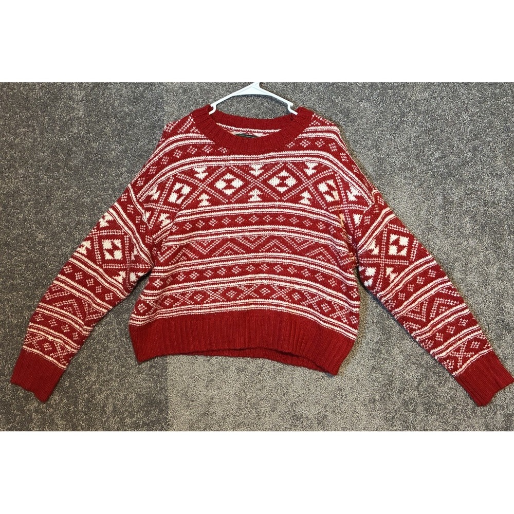 American Eagle Christmas Sweater Size Medium